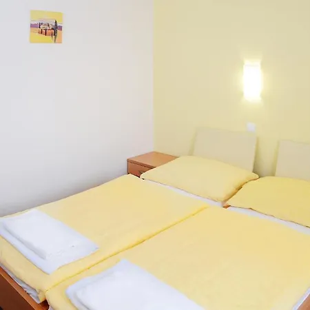 Imos Ξενοδοχείο 3*